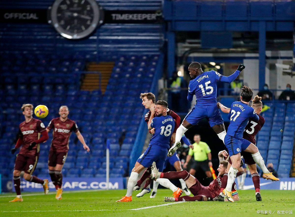 足球对决激情四射，场面纷呈动人心弦