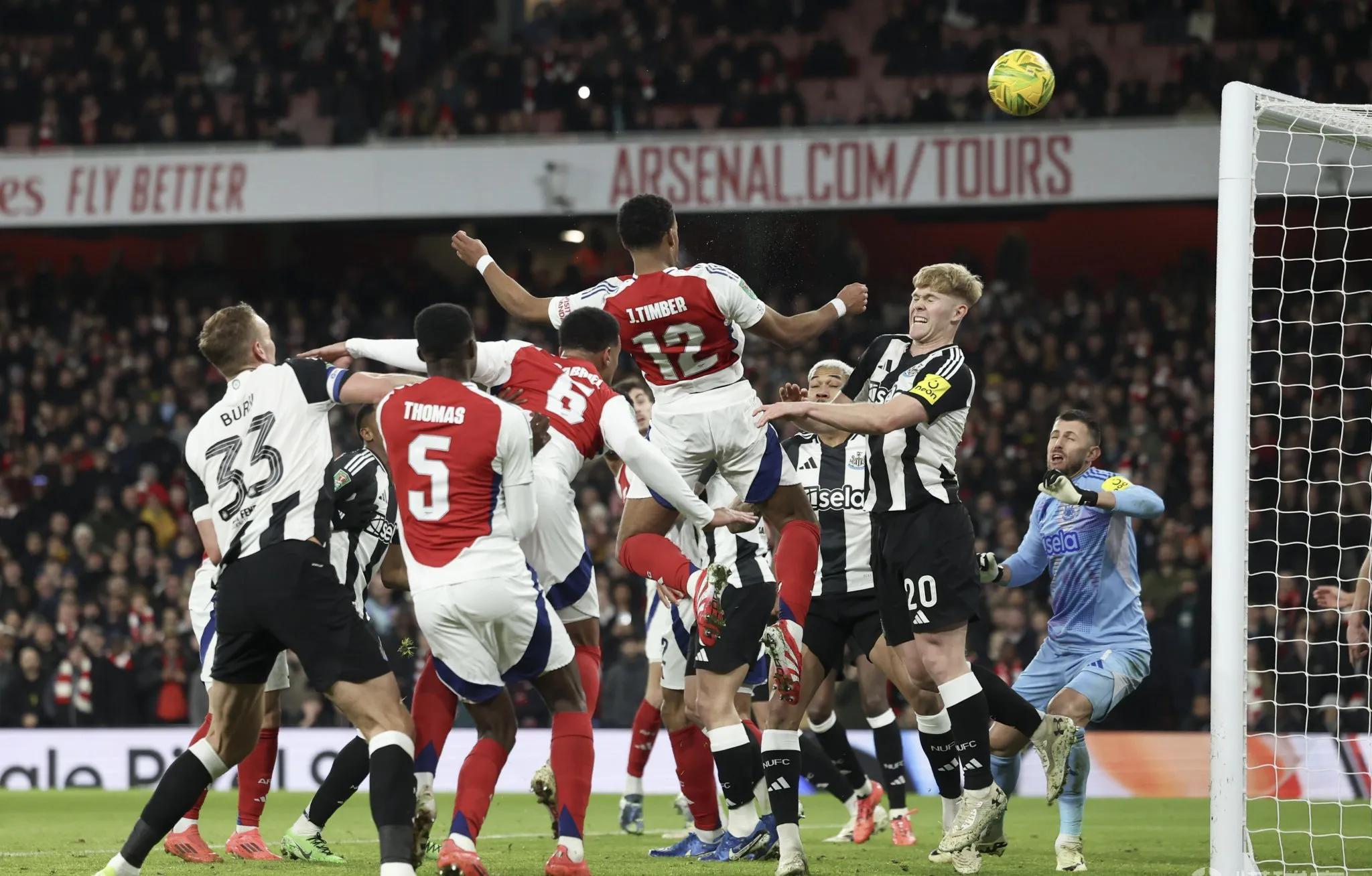 关于伯恩利主场完胜纽卡斯尔，摆脱降级区困扰的信息