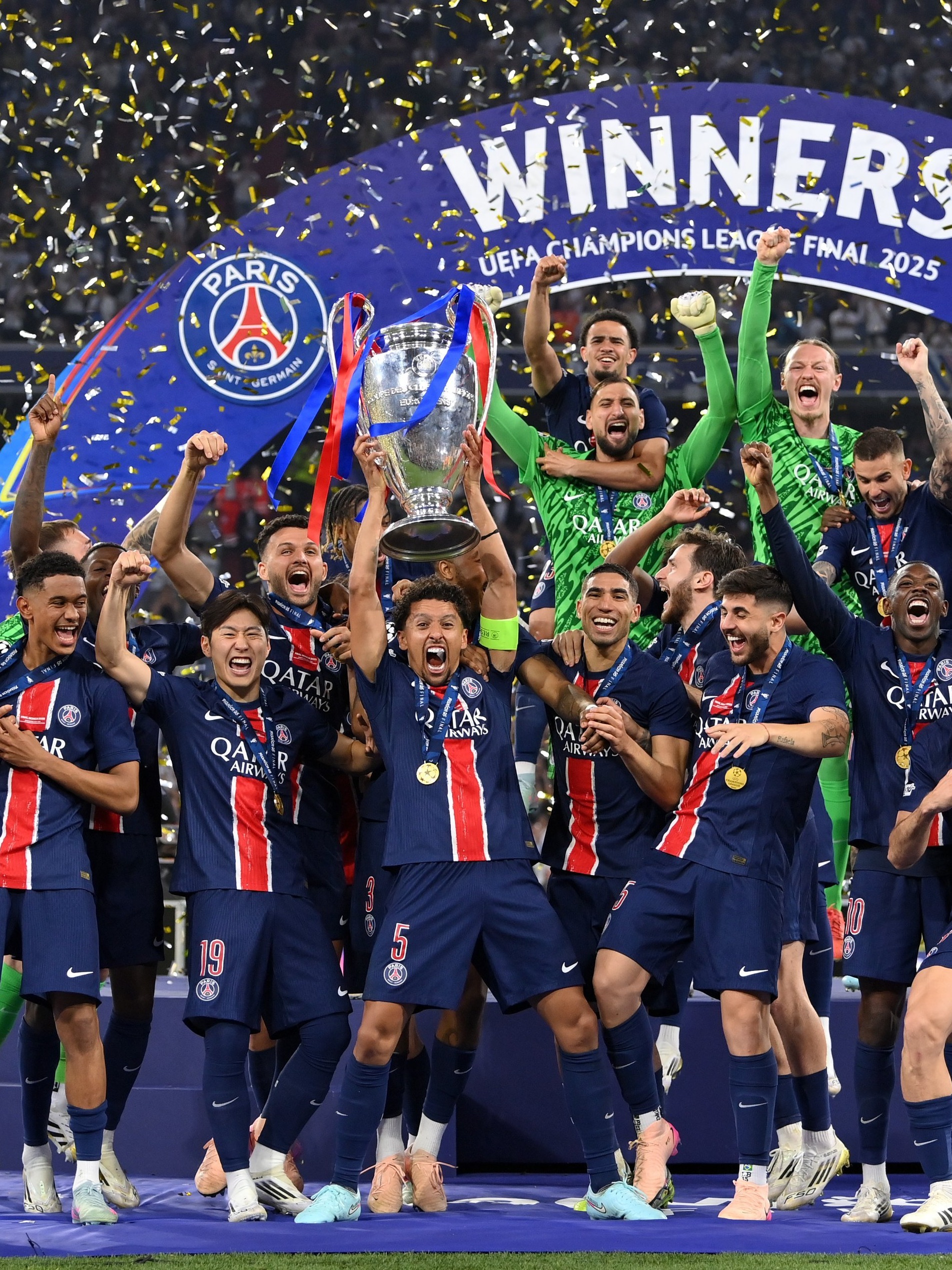 od体育地址-包含巴黎美洲巡演火爆温布利球场掀热议的词条