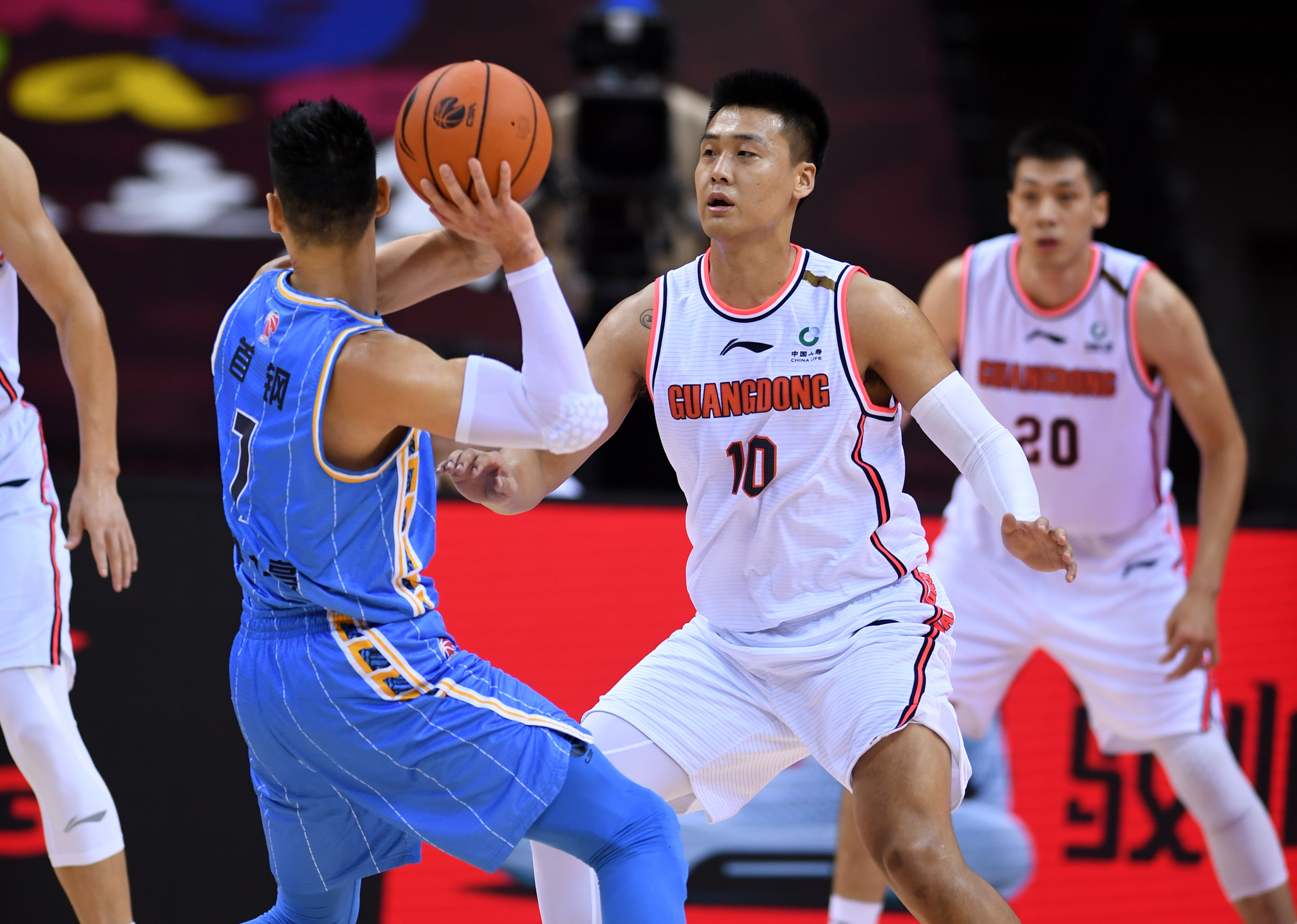 od体育课程-球队备战新赛季士气高昂，效果显著的简单介绍