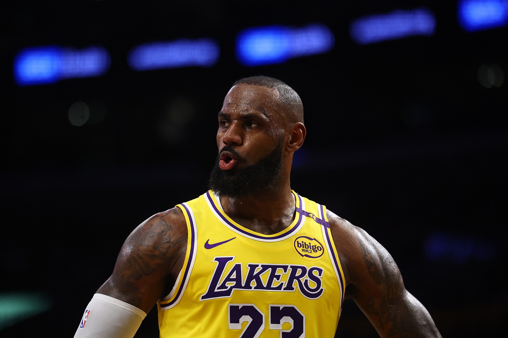 od体育竞技-关于詹皇砍下50分，湖人击败篮网取得连胜的信息