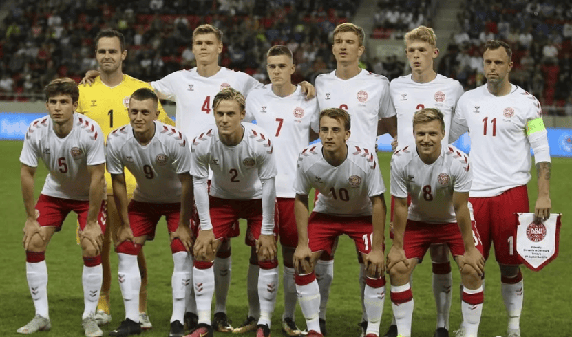 od体育登录-荷兰队对阵斯洛伐克队争夺胜利