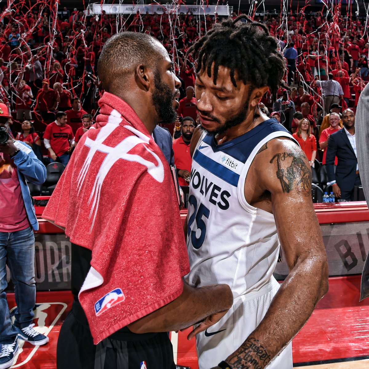 od体育官网登录网址-淘汰赛强行突围，领先步入半决赛