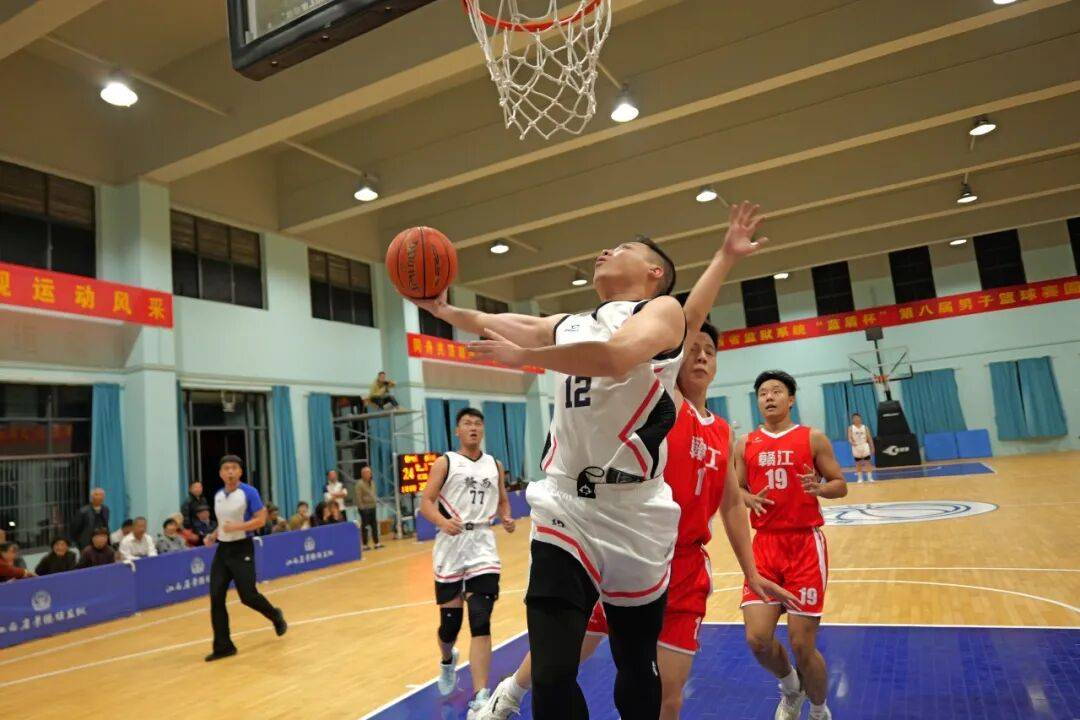 od体育官网-约旦男篮获得中亚篮球杯亚军球员们尽展全力的简单介绍