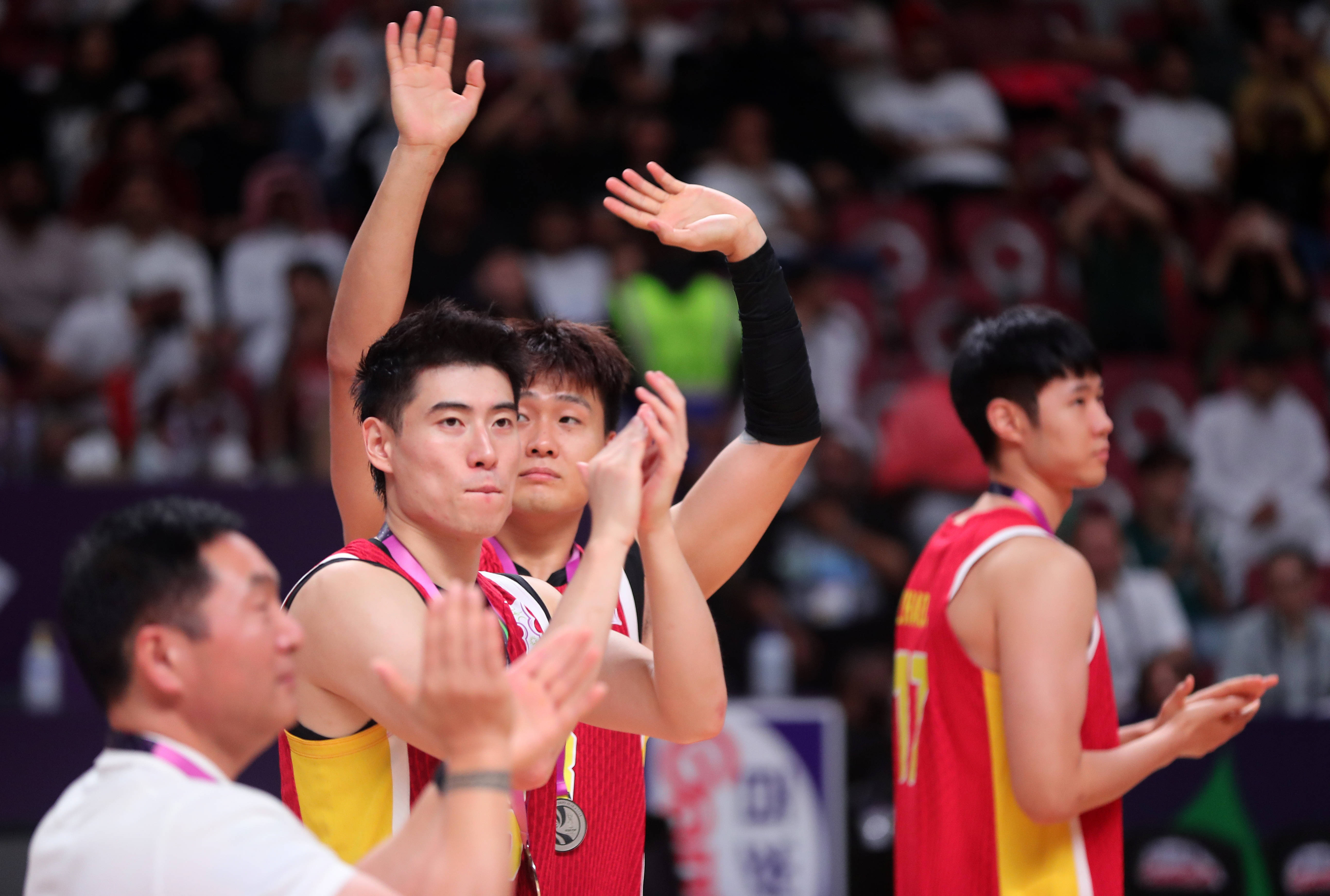 约旦男篮获得中亚篮球杯亚军球员们尽展全力的简单介绍